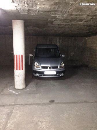 Parking sécurisé Centre Ville Ales 8 000 