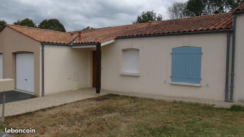 Saintes maison F4+garage+jardin terrain 358m2