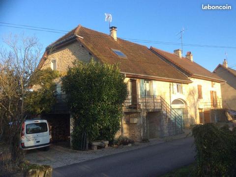 Maison vigneronne à 10 min de Lons