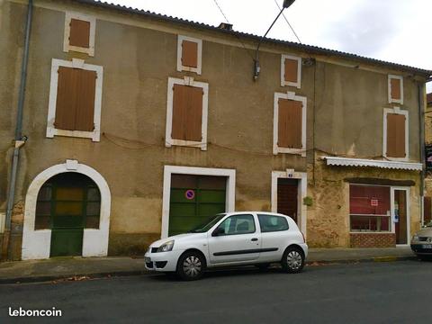 Immeuble à rénover de 177m² avec magasin, terrasse