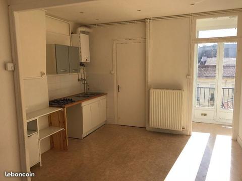 Appartement T2 38m² rénové centre ville