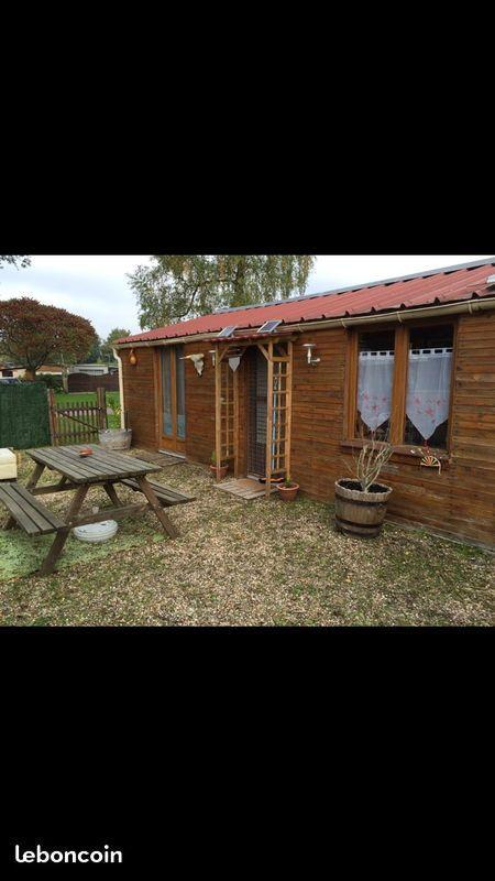 Chalet autour d'un étang de pêche