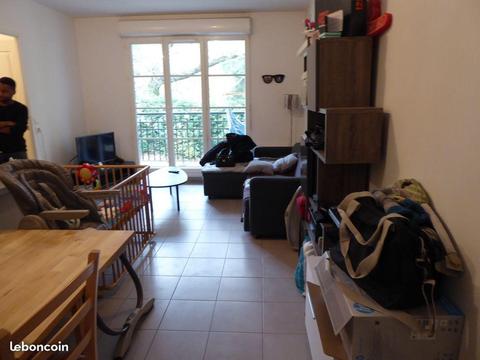 Appartement T2 Fontenay le Fleury (200m gare)