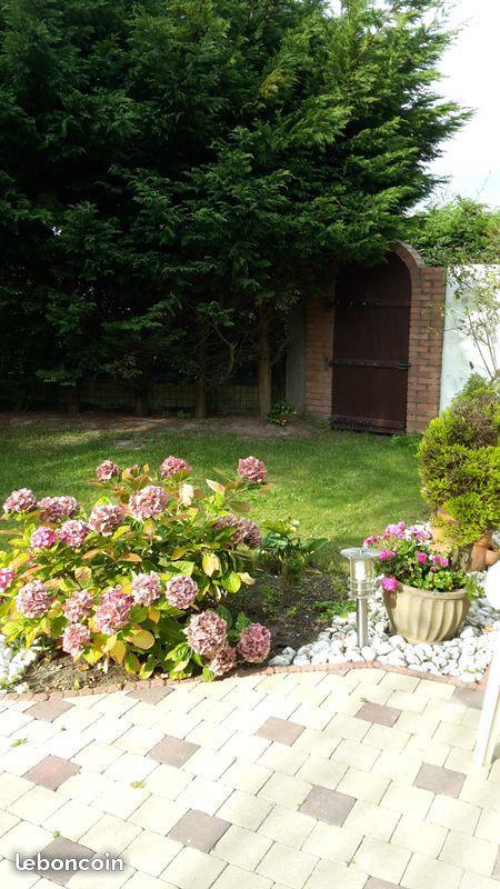 Maison individuelle avec jardin clos