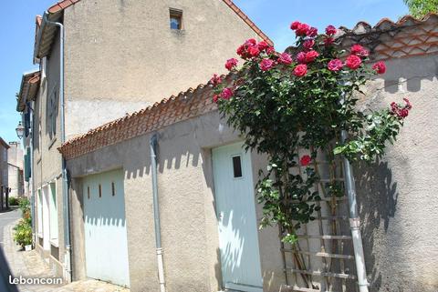 Maison rénovée au coeur de la cité touristique