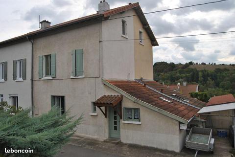 Loue maison de village 86m2 St Pierre La Palud