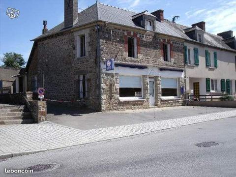 Saint-Pern, bourg, maison ancienne