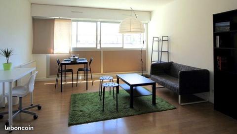 Chambre design et meublée (30 m2 avec coin salon)