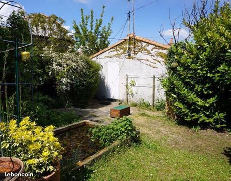 Maison (42m2) avec jardin - Bourg sous la roche