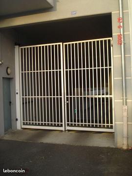 Avenue de colmar, garage ferme tres securise