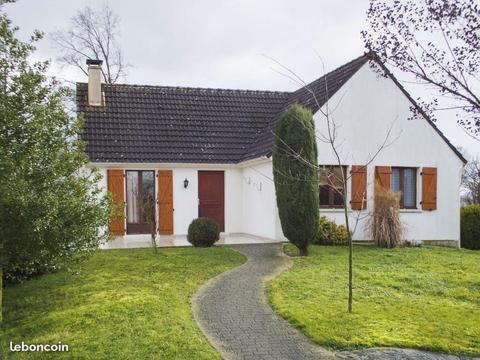 Périgny, plain-pied 100 m² - 4 CH - beau terrain