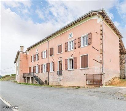 Tres urgent : grande maison familiale