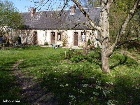 Maison du 18ème siècle dans la vallèe du Loir