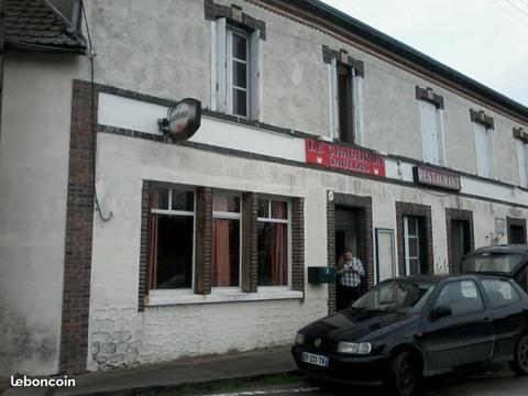 Grande maison + appartement