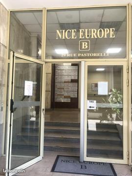 Nice Europe : Dernier bureau !