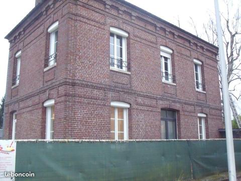 Isneauville centre maison bourgeoise restauree