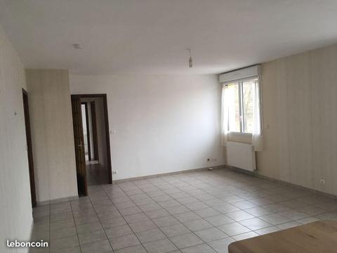 Appartement 100m2 St pierre la Palud