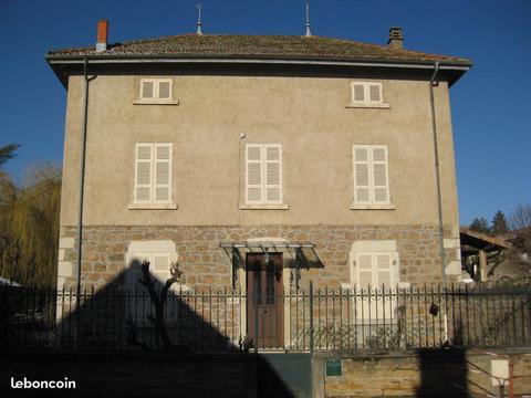 Maison de village centre Fleurie