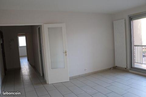 Appartement T4 , 80m2 excellent état