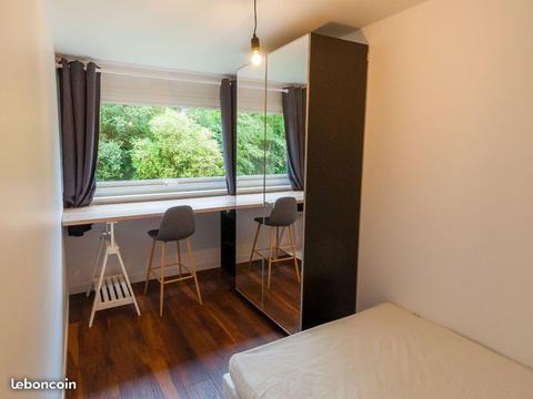 Appartement 5 pièces 14 m²