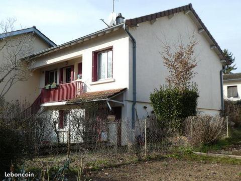 ÀCLUNY maison 4 pièces dans quartier calme