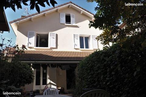 Coloc dans une superbe maison à Fontaine