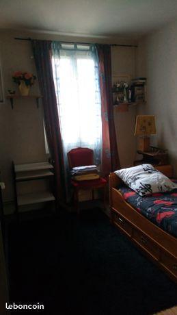 Chambre meublé avec l'habitant PARIS 20éme