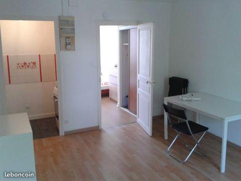 Location 2P 31m² meublé proche centre ville - gare