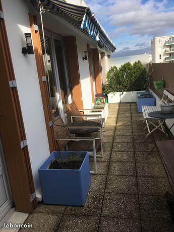 Appartement + terrasse à Courbevoie