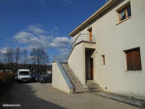 Appartement T5 avec balcon