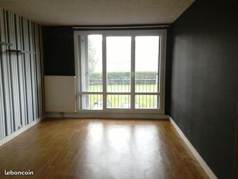 Appartement F2 de 43M résidence bois de brevannes
