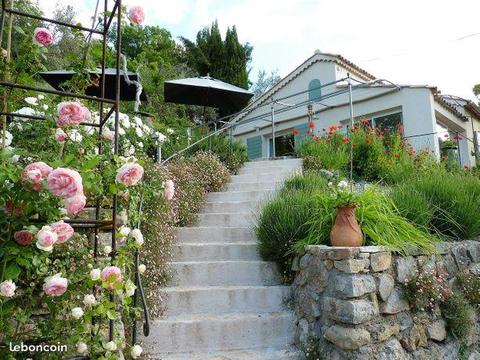 Propriété coup de coeur en provence à Montferrat