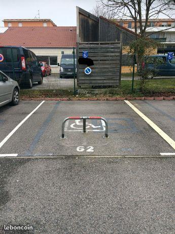 Place de parking dans résidence sécurisée