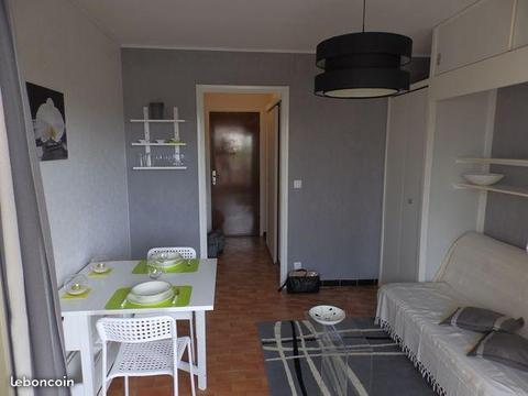 Studio 18m² + loggia Carnon Plage vue sur port