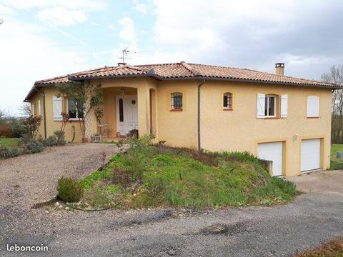 Villa T6 plain pied 238 m2