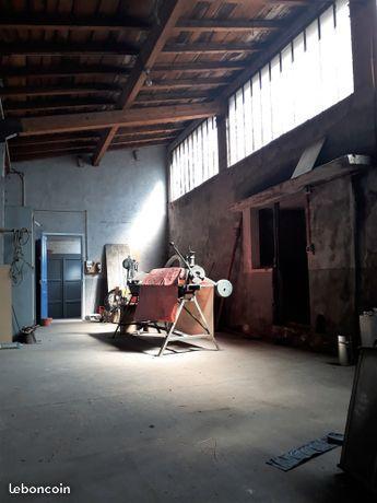 Atelier-entrepôt-ou loft