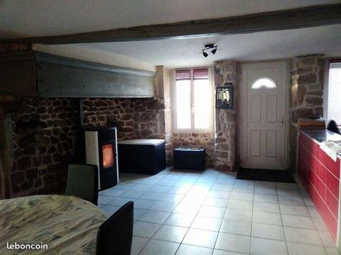 Triplex plein bourg de St ferreol d'auroure