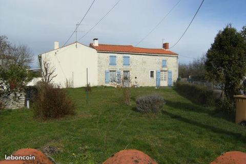 Maison en pierre