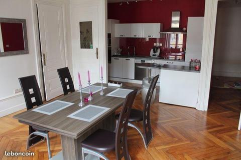 Appartement centre ville 109 m2 + garage