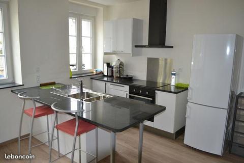 Appartement F2 - 56 m² - rénové -500 m de la gare