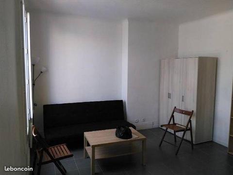 Studio 1 pièce 20 m²