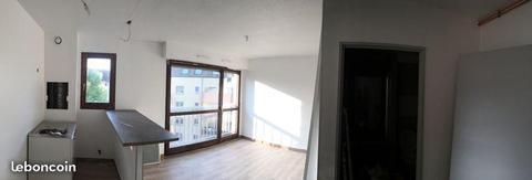 Studio Cronenbourg 23m² rénové, proche tram