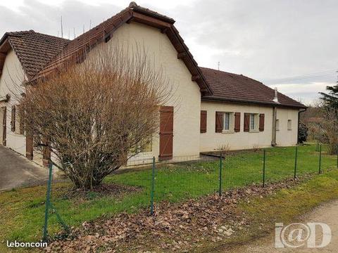 Maison 6 pièces 140 m²