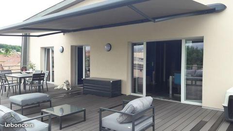 Appartement attique 5 pièces avec grande terrasse