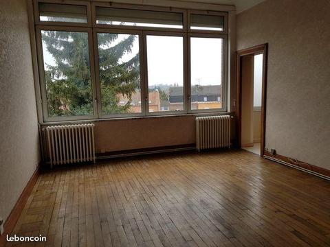 Bel Apt T3 (92m2) face jard public +garage+cave