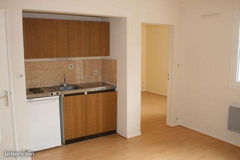 Appartement 2 pièces (40 m2) avec parking clos