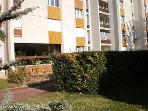 Appartement T4, proche Lycée Le Castel, Dijon