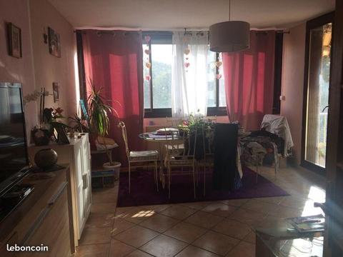 Appartement 80 m2 T4 - Résidence Vignelongue