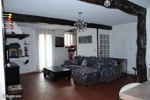 Maison de 138m2 a st genis des fontaines