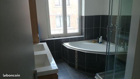 Bel appartement F4 place carnot